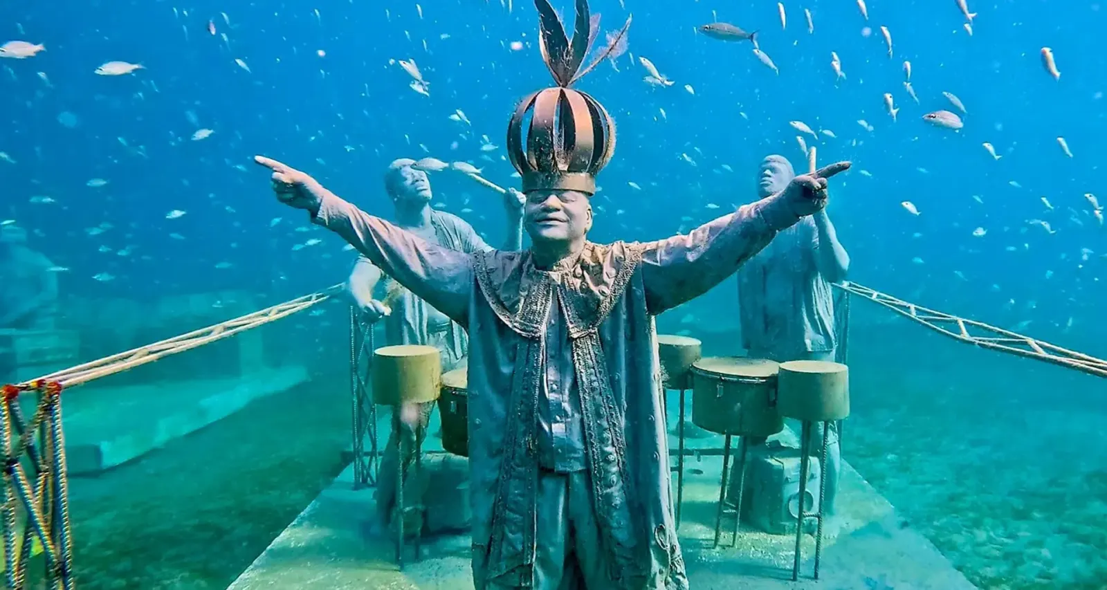 Under SXM in Little Bay - underwater carnival sculpture in Sint Maarten waters