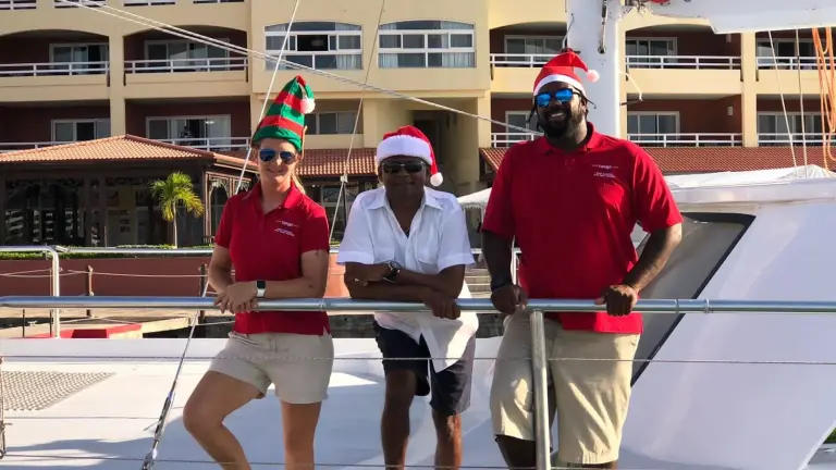 Christmas Eve Holiday Sails: sunset or dinner cruise