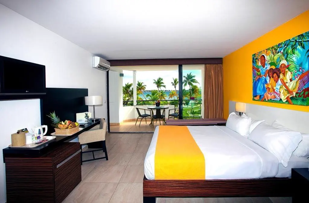 Superior Room at Hommage Hotel & Residences