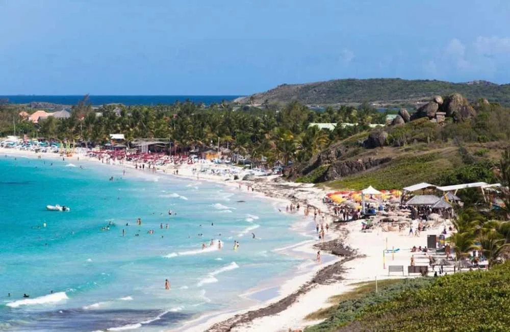 Water sports at Orient Bay Beach