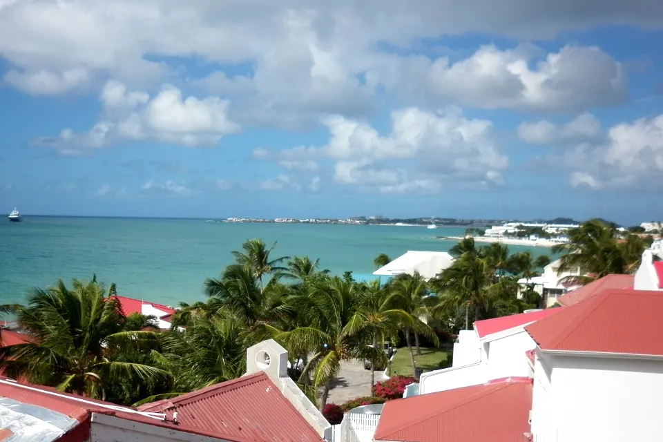 Resort rooftops and turquoise water in the Pelican Key Beach area