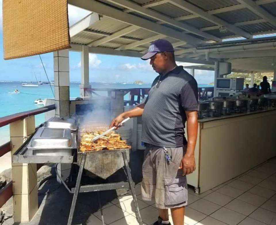Cynthia's Talk of the Town - Barrel grill barbecue cooking