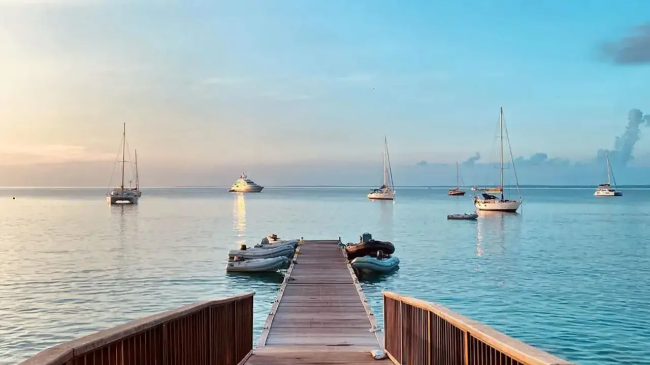 Grand Case - Pier and moorings near La Cantine SXM