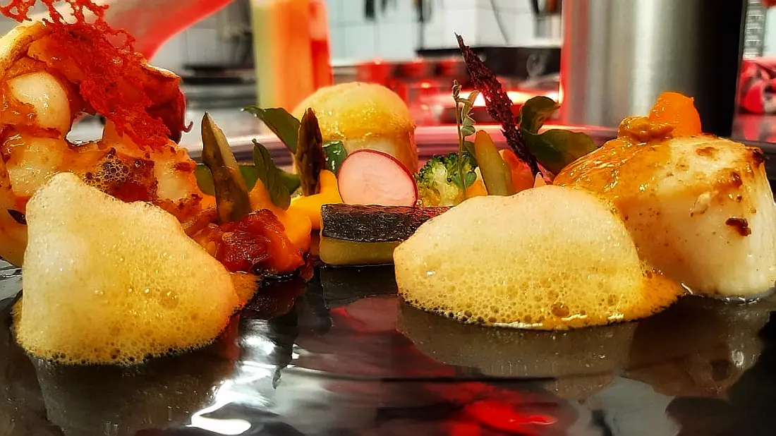 Le Pressoir - Fine dining seafood plate