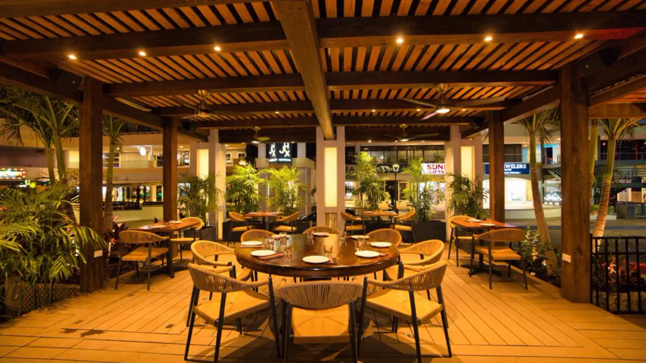 Mr Chow - Evening restaurant terrace in Maho Village