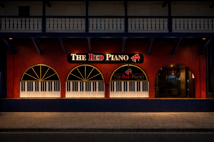 The Red Piano Lounge
