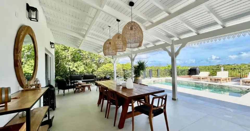 Villa Les Oliviers, Terres Basses