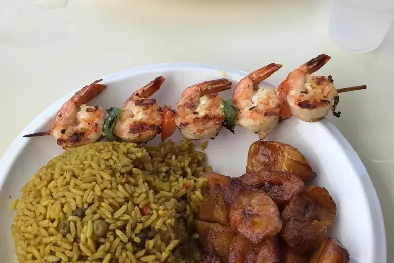 Lolo's Ribs Shack - Creole plate with ribs, shrimp, rice and plantains