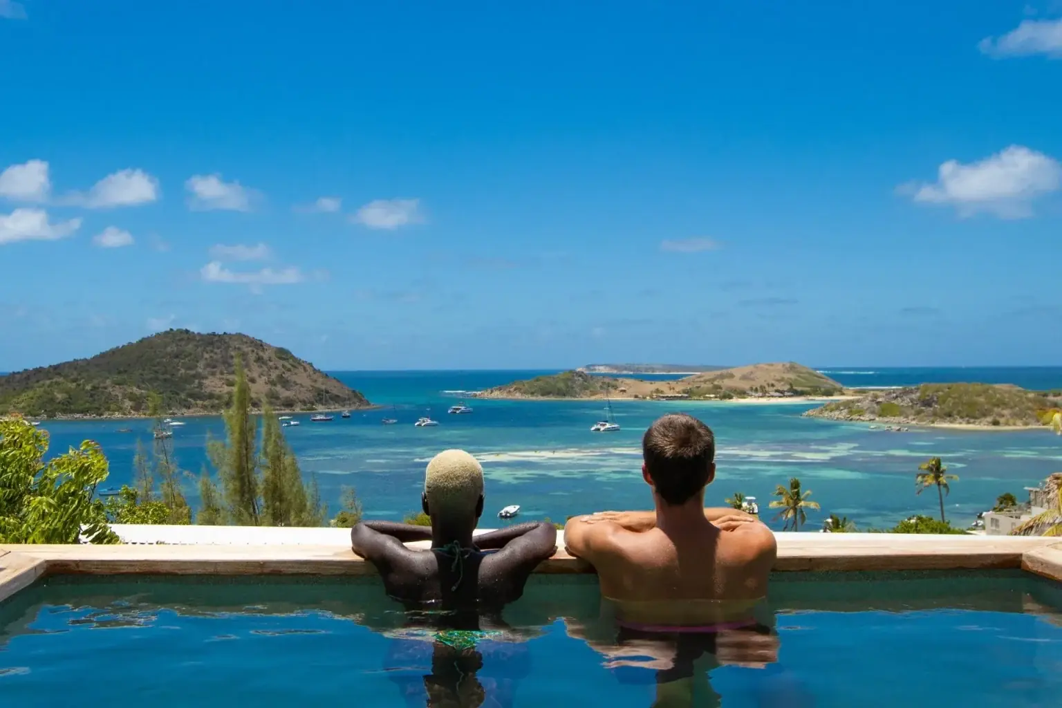 Suite with private pool facing Pinel Island at Karibuni Boutique Hotel